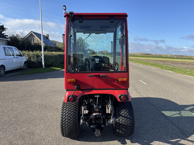 Shibaura SX25 - Traktor: 4 kép. Shibaura SX25 - Traktor: 4 kép.