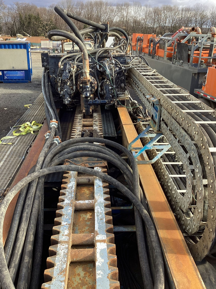 American Augers DD-1100 - Irányított fúrógép: 3 kép. American Augers DD-1100 - Irányított fúrógép: 3 kép.