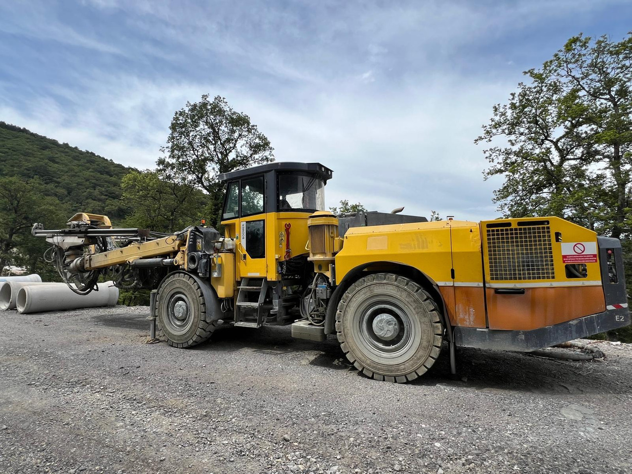 Atlas Copco E2C - Irányított fúrógép: 3 kép. Atlas Copco E2C - Irányított fúrógép: 3 kép.
