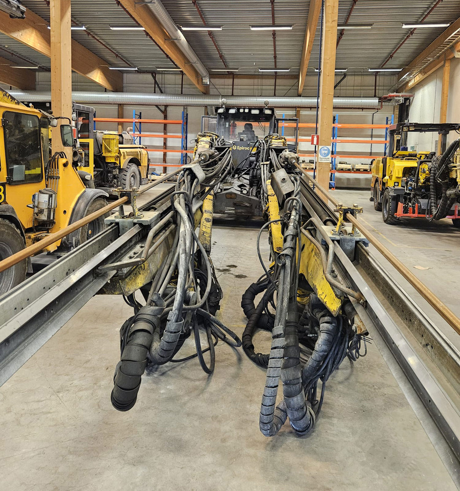 Atlas Copco E2C - Irányított fúrógép: 5 kép. Atlas Copco E2C - Irányított fúrógép: 5 kép.