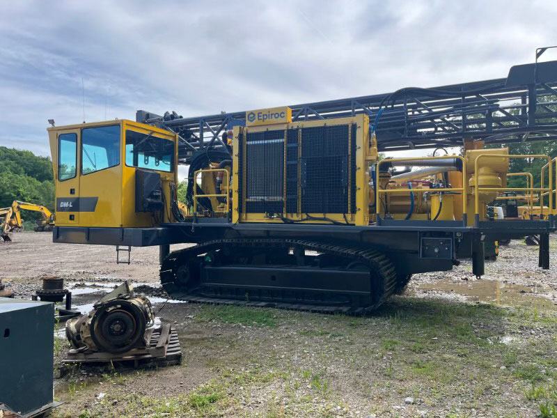 Atlas Copco (Epiroc) DM-L - Fúrógép: 4 kép. Atlas Copco (Epiroc) DM-L - Fúrógép: 4 kép.