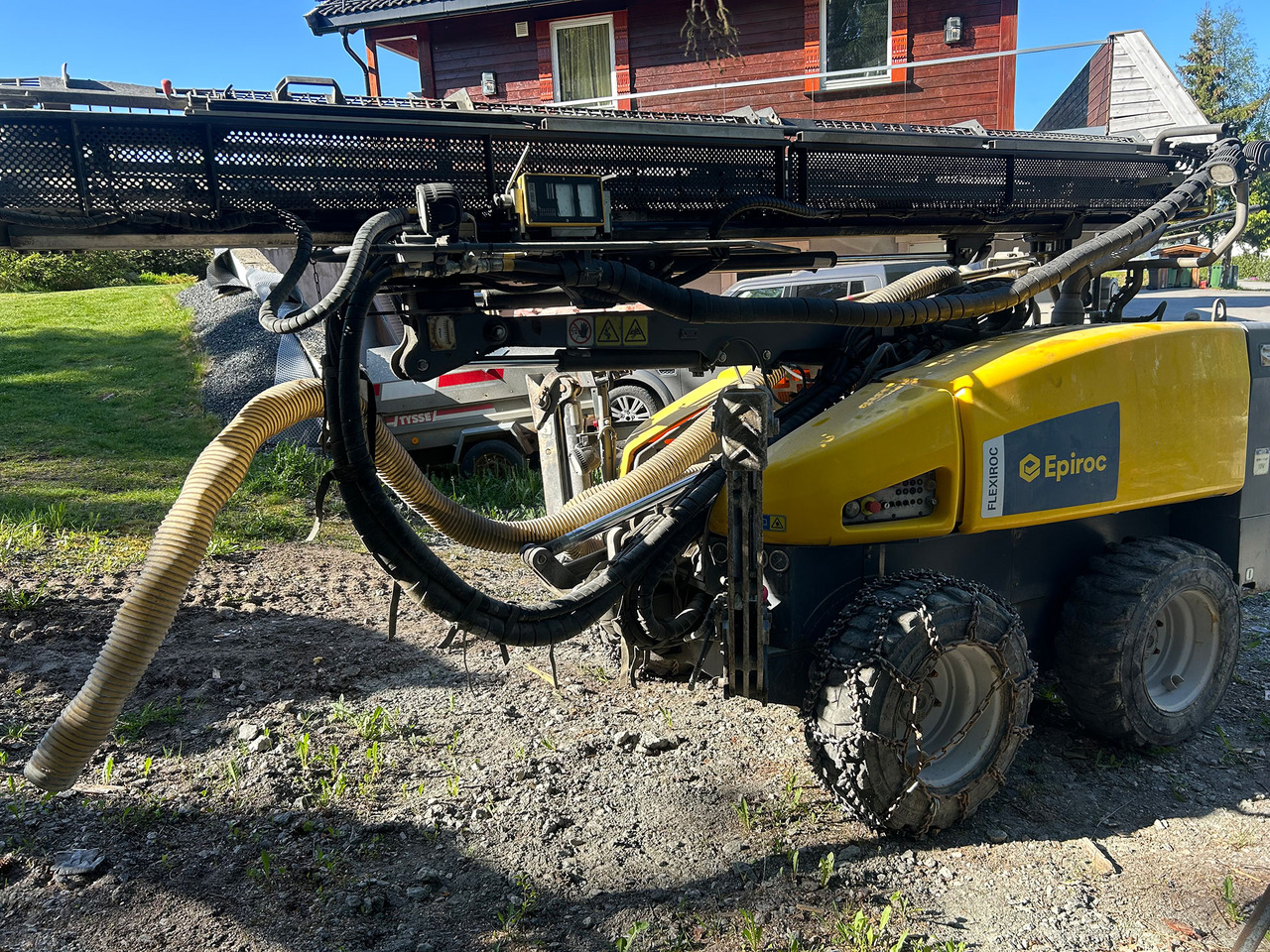 Atlas Copco (Epiroc) FlexiROC T15 - Fúrógép: 4 kép. Atlas Copco (Epiroc) FlexiROC T15 - Fúrógép: 4 kép.