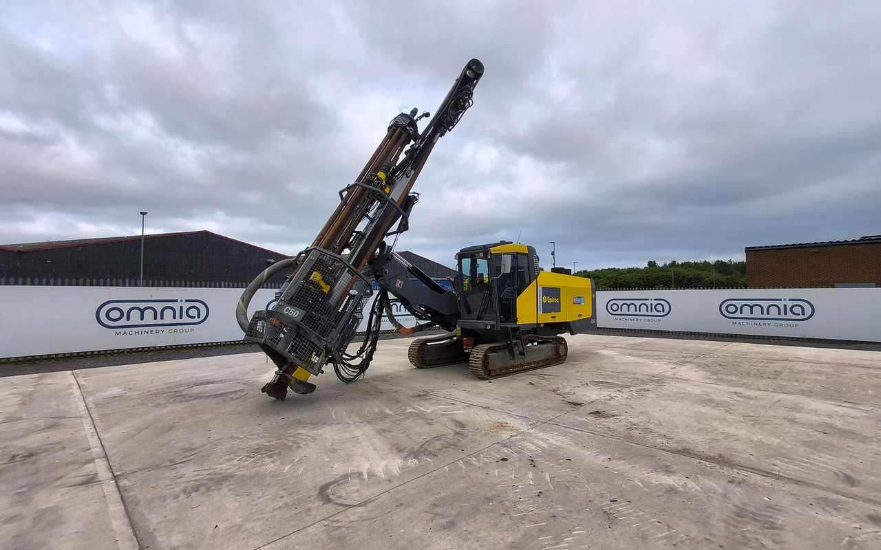 Atlas Copco (Epiroc) SmartROC C50-10SF - Fúrógép: 3 kép. Atlas Copco (Epiroc) SmartROC C50-10SF - Fúrógép: 3 kép.