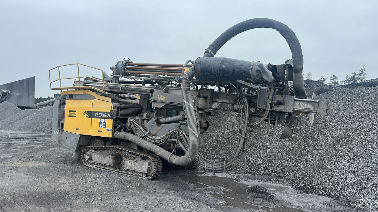 Atlas Copco FlexiROC D55-10SF - Fúrógép: 4 kép. Atlas Copco FlexiROC D55-10SF - Fúrógép: 4 kép.