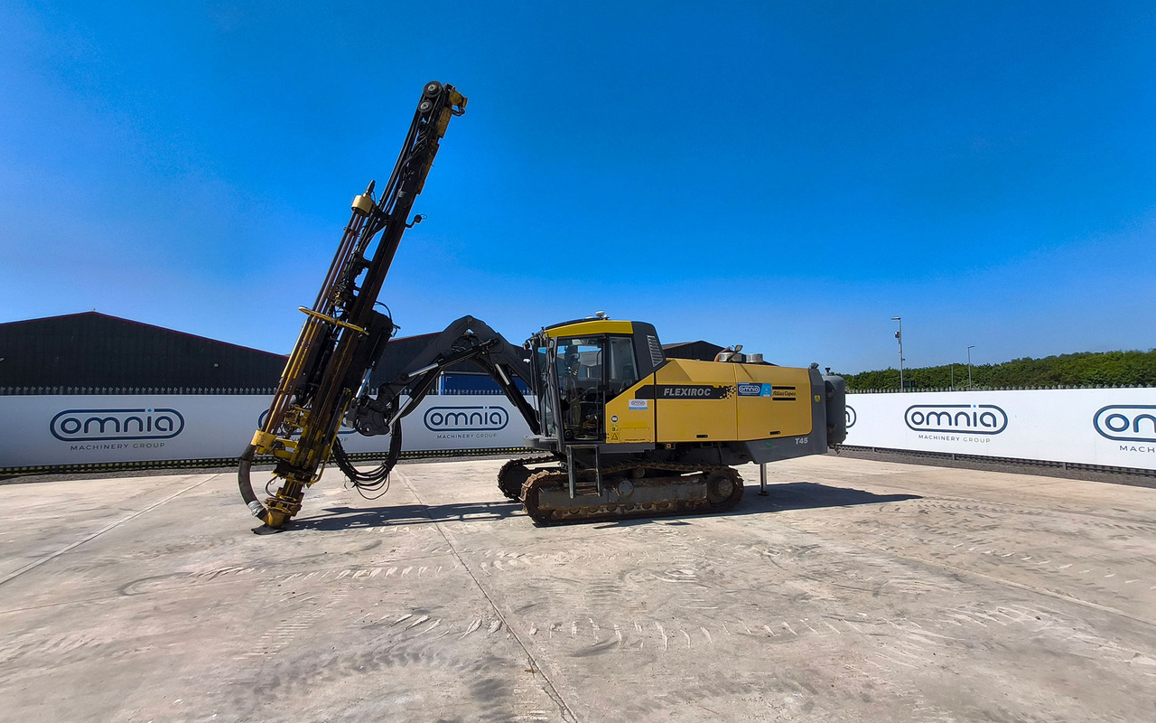 Atlas Copco FlexiROC T45-11SF - Fúrógép: 3 kép. Atlas Copco FlexiROC T45-11SF - Fúrógép: 3 kép.