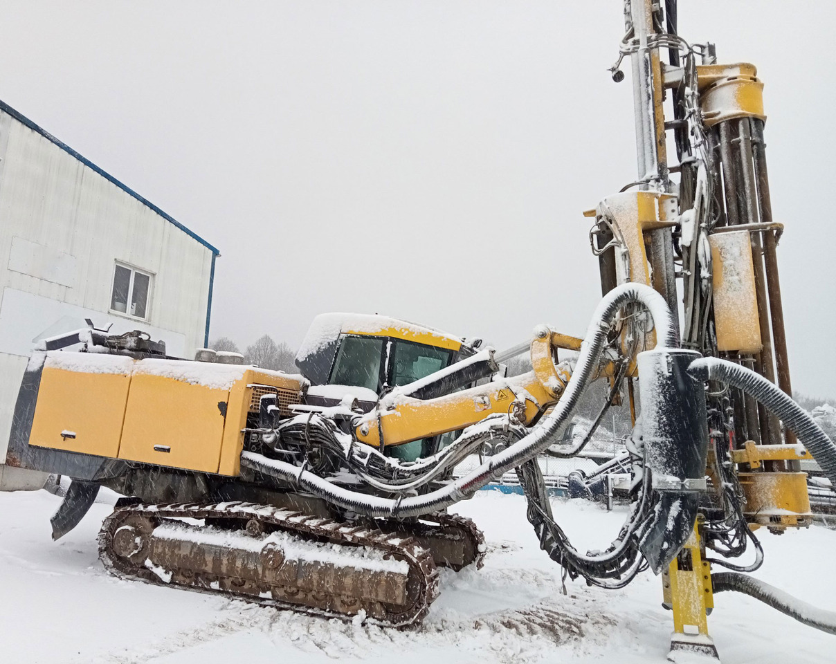 Atlas Copco ROC F9 CR - Fúrógép: 5 kép. Atlas Copco ROC F9 CR - Fúrógép: 5 kép.