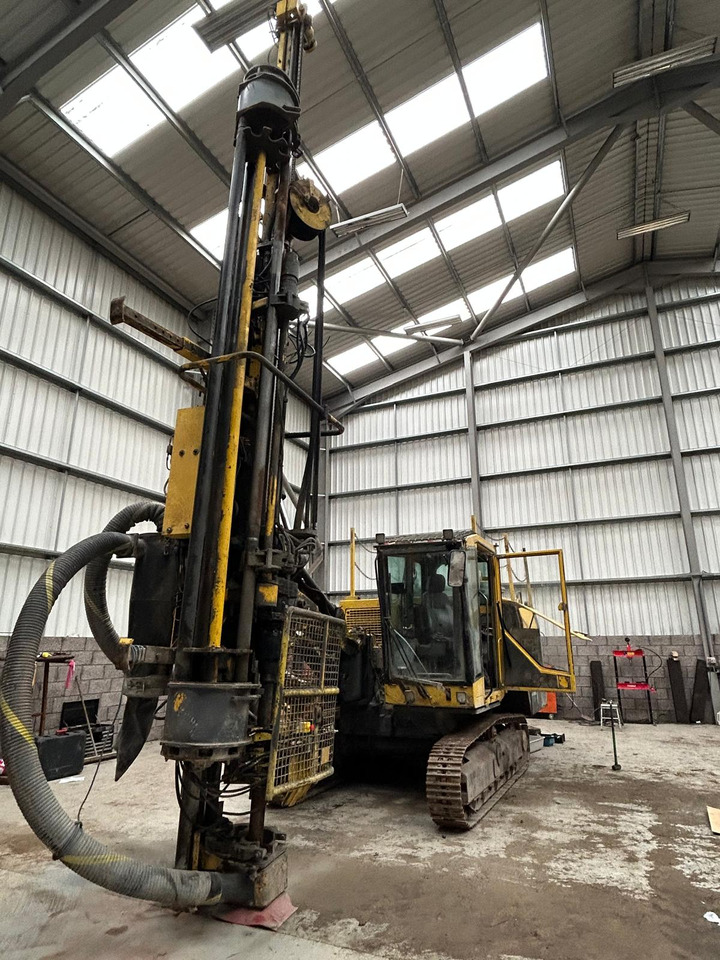 Atlas Copco ROC L6-44 - Fúrógép: 3 kép. Atlas Copco ROC L6-44 - Fúrógép: 3 kép.