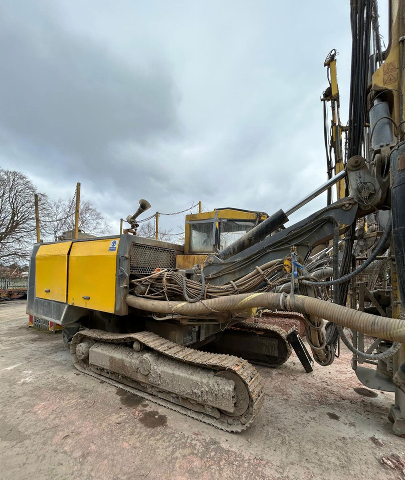 Atlas Copco ROC L8-44 - Fúrógép: 5 kép. Atlas Copco ROC L8-44 - Fúrógép: 5 kép.