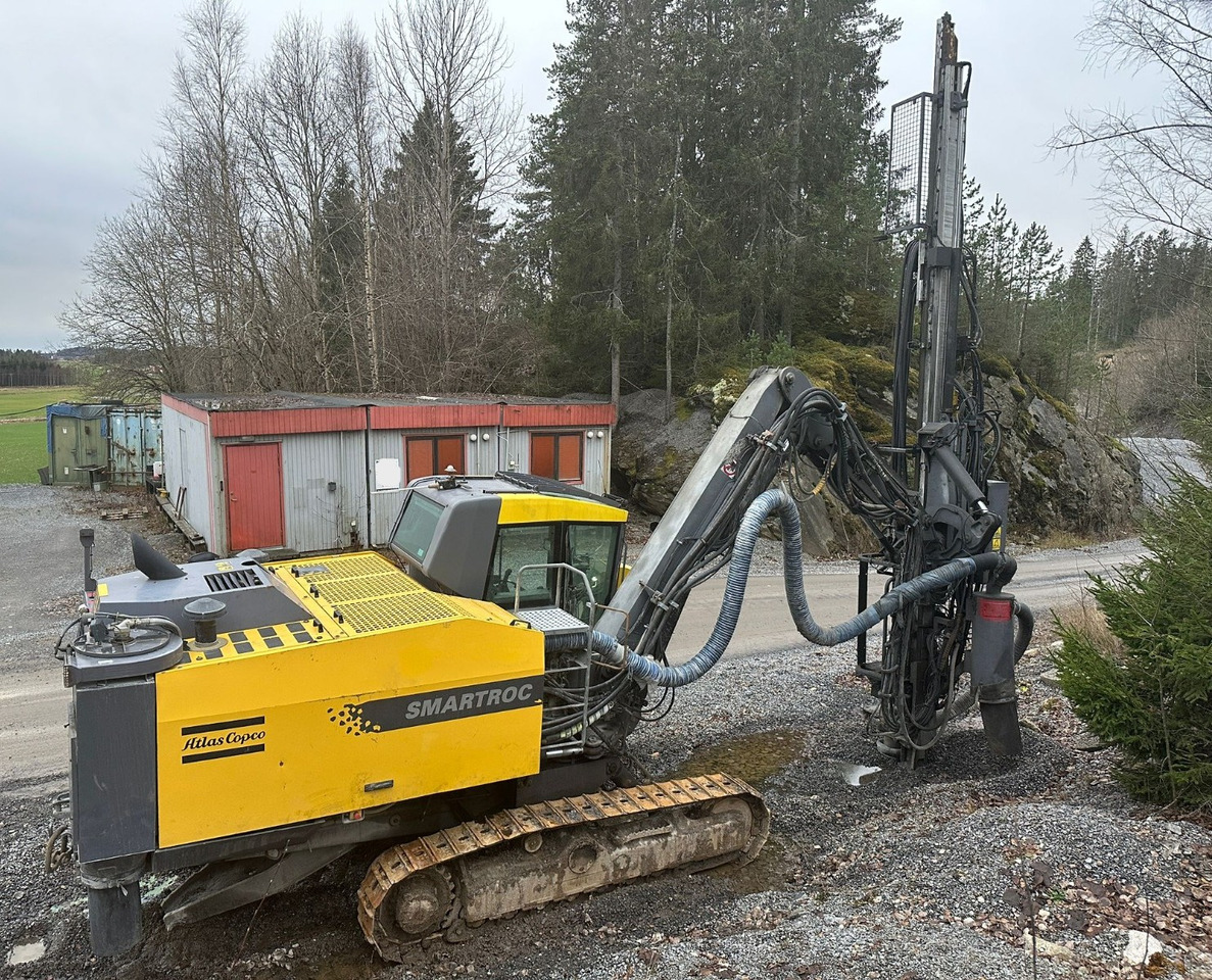 Atlas Copco SmartROC T45-11 - Fúrógép: 3 kép. Atlas Copco SmartROC T45-11 - Fúrógép: 3 kép.