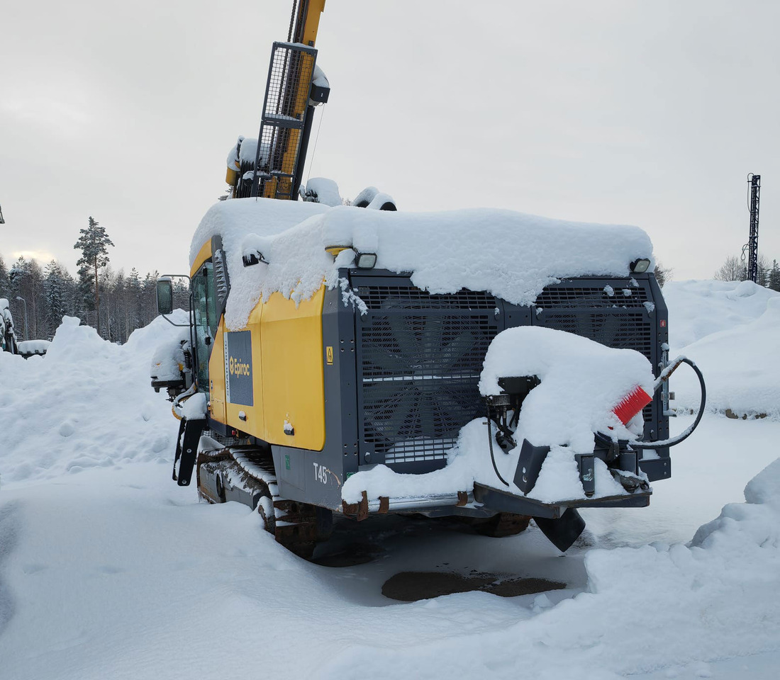 Atlas Copco SmartROC T45 - Fúrógép: 5 kép. Atlas Copco SmartROC T45 - Fúrógép: 5 kép.