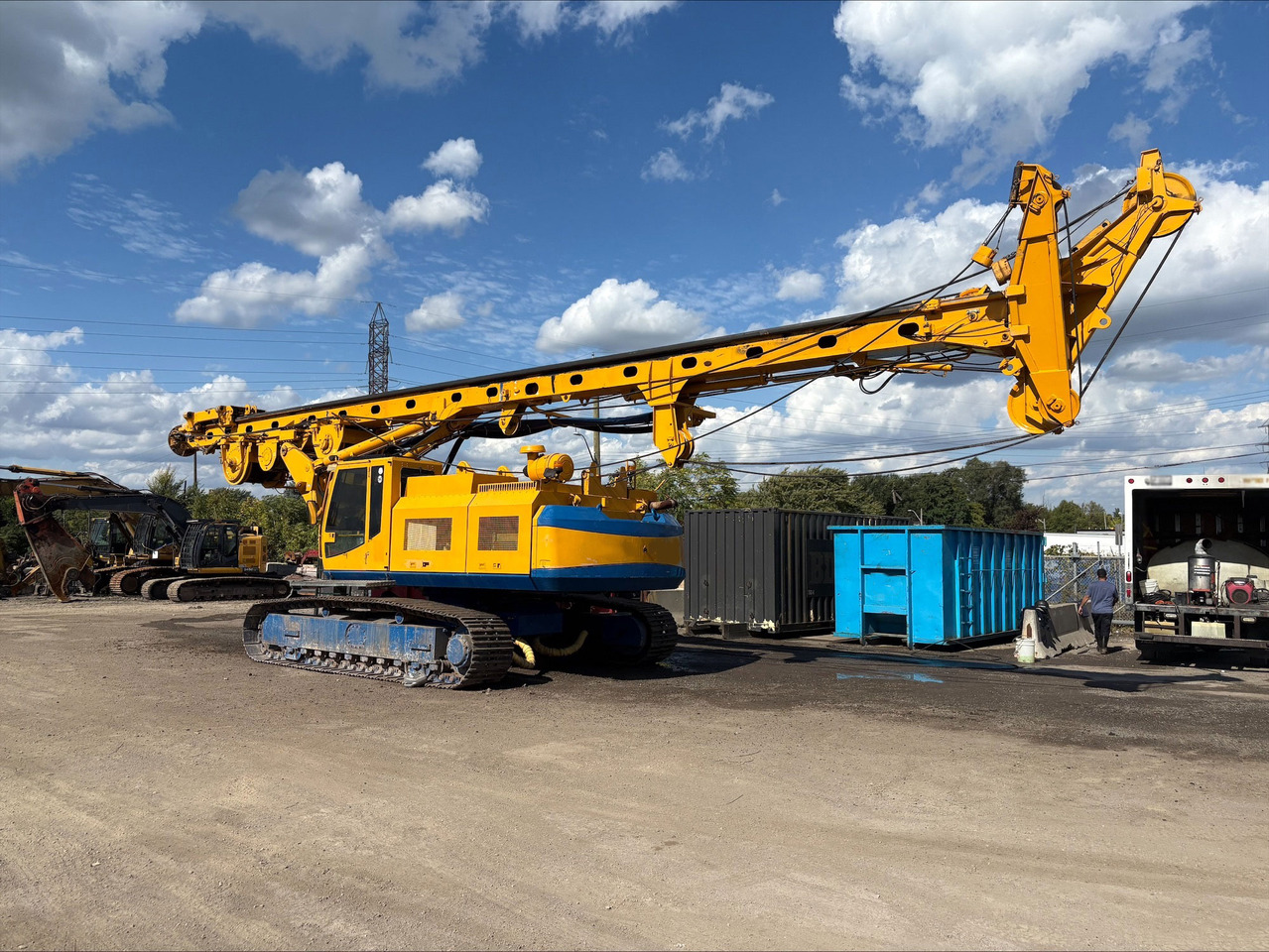 Bauer BG22 - Cölöpverő: 3 kép. Bauer BG22 - Cölöpverő: 3 kép.