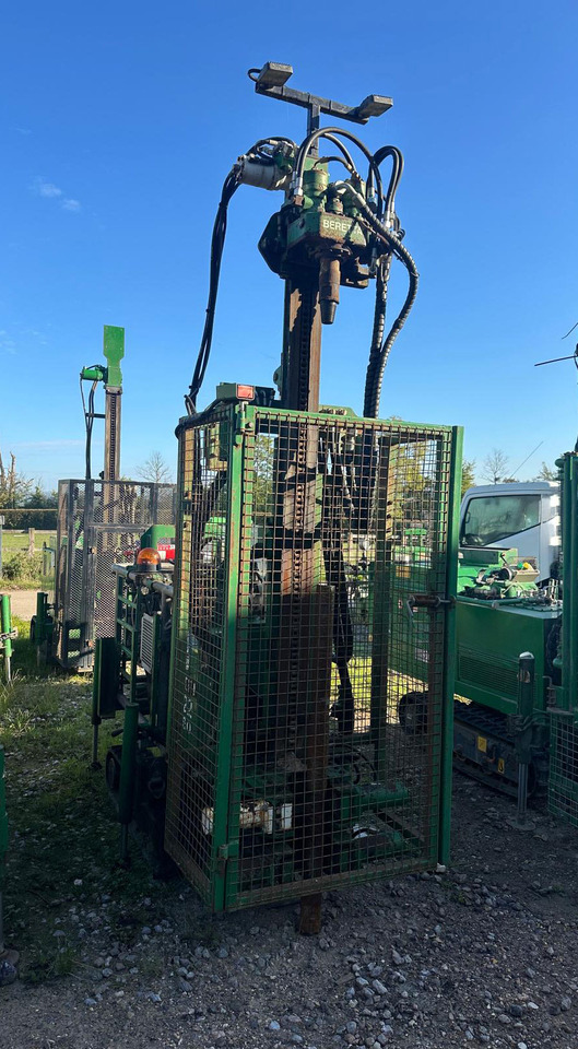 Beretta T22 - Fúrógép: 3 kép. Beretta T22 - Fúrógép: 3 kép.