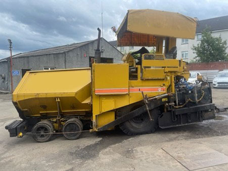 Caterpillar AP600 - Útburkológép: 5 kép. Caterpillar AP600 - Útburkológép: 5 kép.