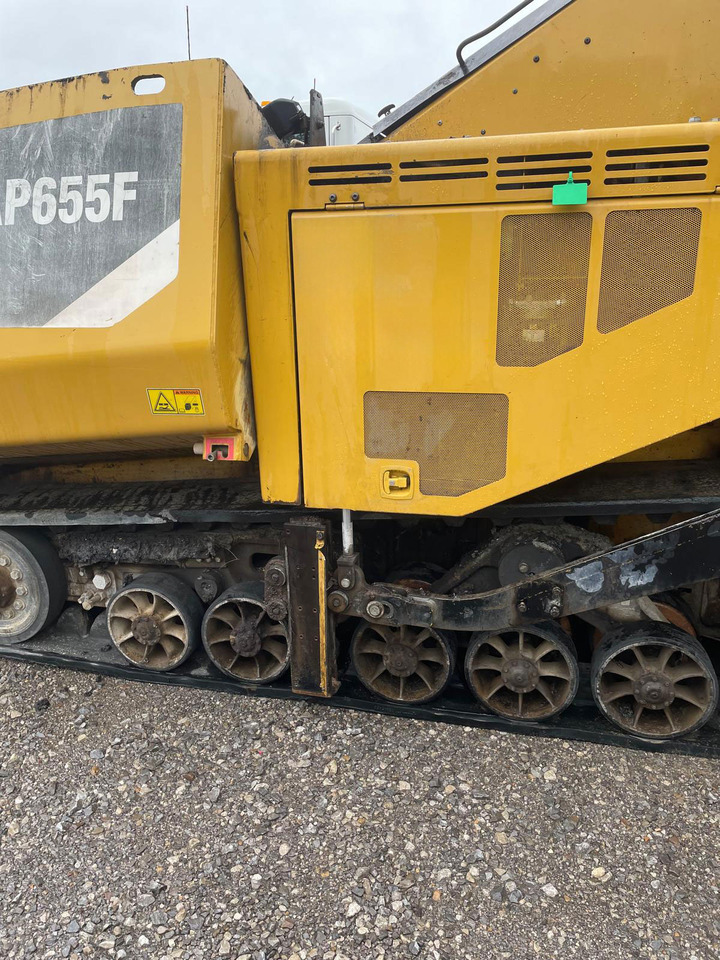Caterpillar AP655F - Útburkológép: 4 kép. Caterpillar AP655F - Útburkológép: 4 kép.