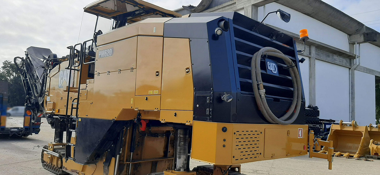 Caterpillar PM-620 - Aszfaltmaró: 5 kép. Caterpillar PM-620 - Aszfaltmaró: 5 kép.