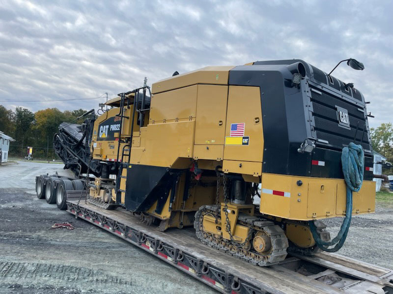 Caterpillar PM822 - Aszfaltmaró: 3 kép. Caterpillar PM822 - Aszfaltmaró: 3 kép.