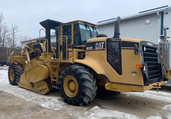 Caterpillar RM500 - Talajstabilizáló: 2 kép. Caterpillar RM500 - Talajstabilizáló: 2 kép.