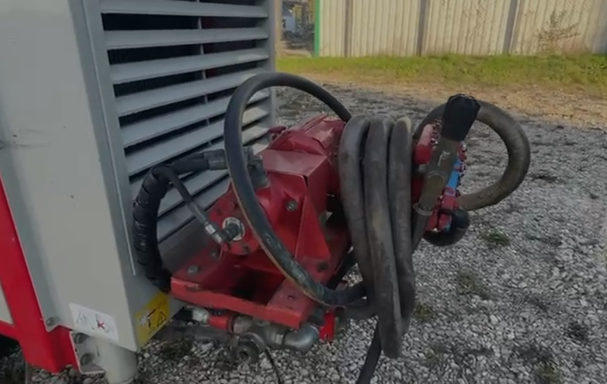 Comacchio GEO 105 - Fúrógép: 4 kép. Comacchio GEO 105 - Fúrógép: 4 kép.