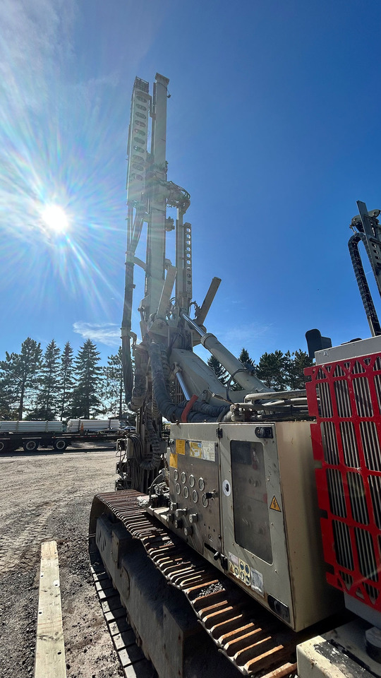 Comacchio MC 28 A - Cölöpverő: 2 kép. Comacchio MC 28 A - Cölöpverő: 2 kép.