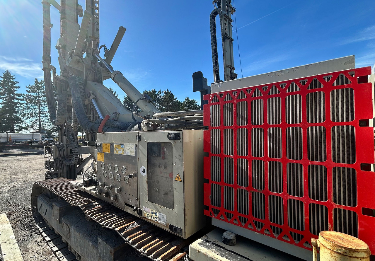 Comacchio MC 28 A - Cölöpverő: 4 kép. Comacchio MC 28 A - Cölöpverő: 4 kép.