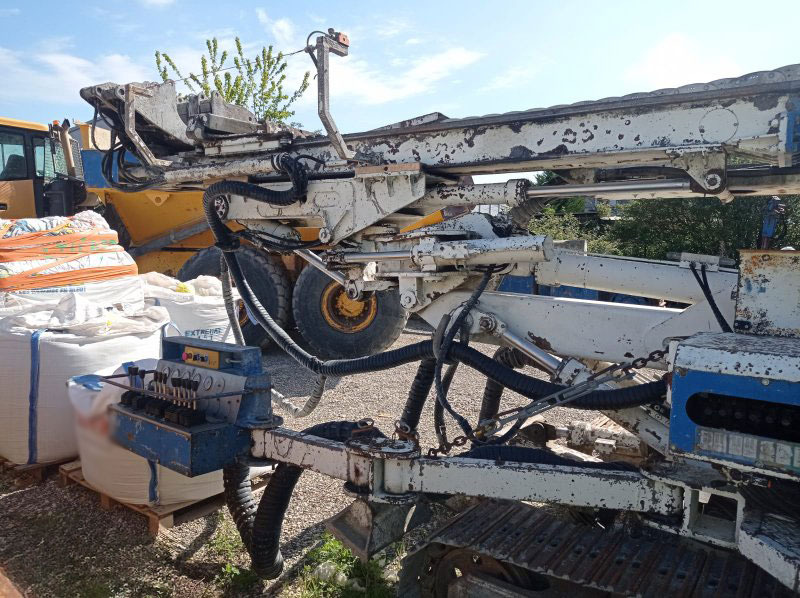 Comacchio MC 800 - Cölöpverő: 4 kép. Comacchio MC 800 - Cölöpverő: 4 kép.