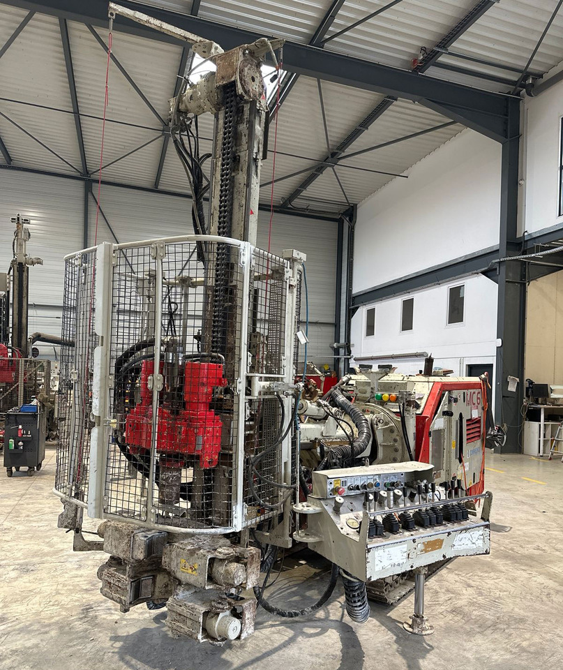 Comacchio MC6 - Cölöpverő: 4 kép. Comacchio MC6 - Cölöpverő: 4 kép.