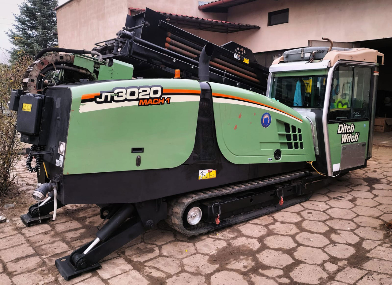 Ditch Witch JT3020 - Irányított fúrógép: 1 kép. Ditch Witch JT3020 - Irányított fúrógép: 1 kép.