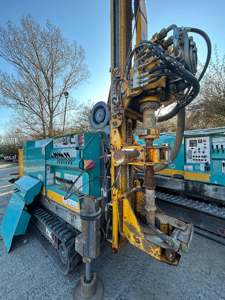Geotec Rotomax M - Fúrógép: 1 kép. Geotec Rotomax M - Fúrógép: 1 kép.