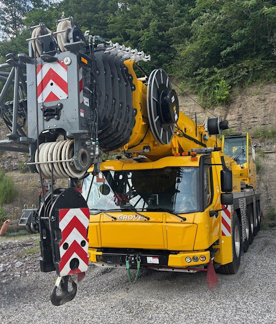 Grove GMK 5150XL - Autódaru: 3 kép. Grove GMK 5150XL - Autódaru: 3 kép.