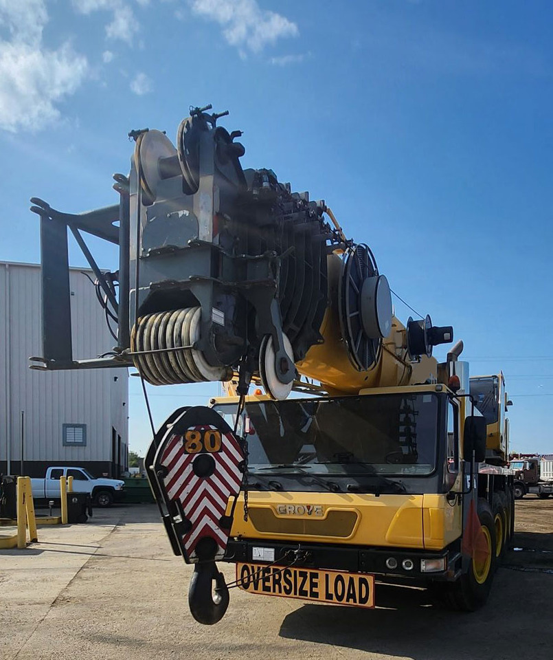 Grove GMK 5165 - Autódaru: 4 kép. Grove GMK 5165 - Autódaru: 4 kép.