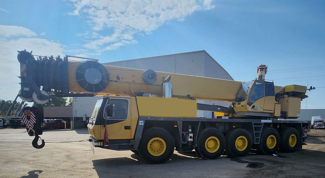 Grove GMK 5165 - Autódaru: 1 kép. Grove GMK 5165 - Autódaru: 1 kép.