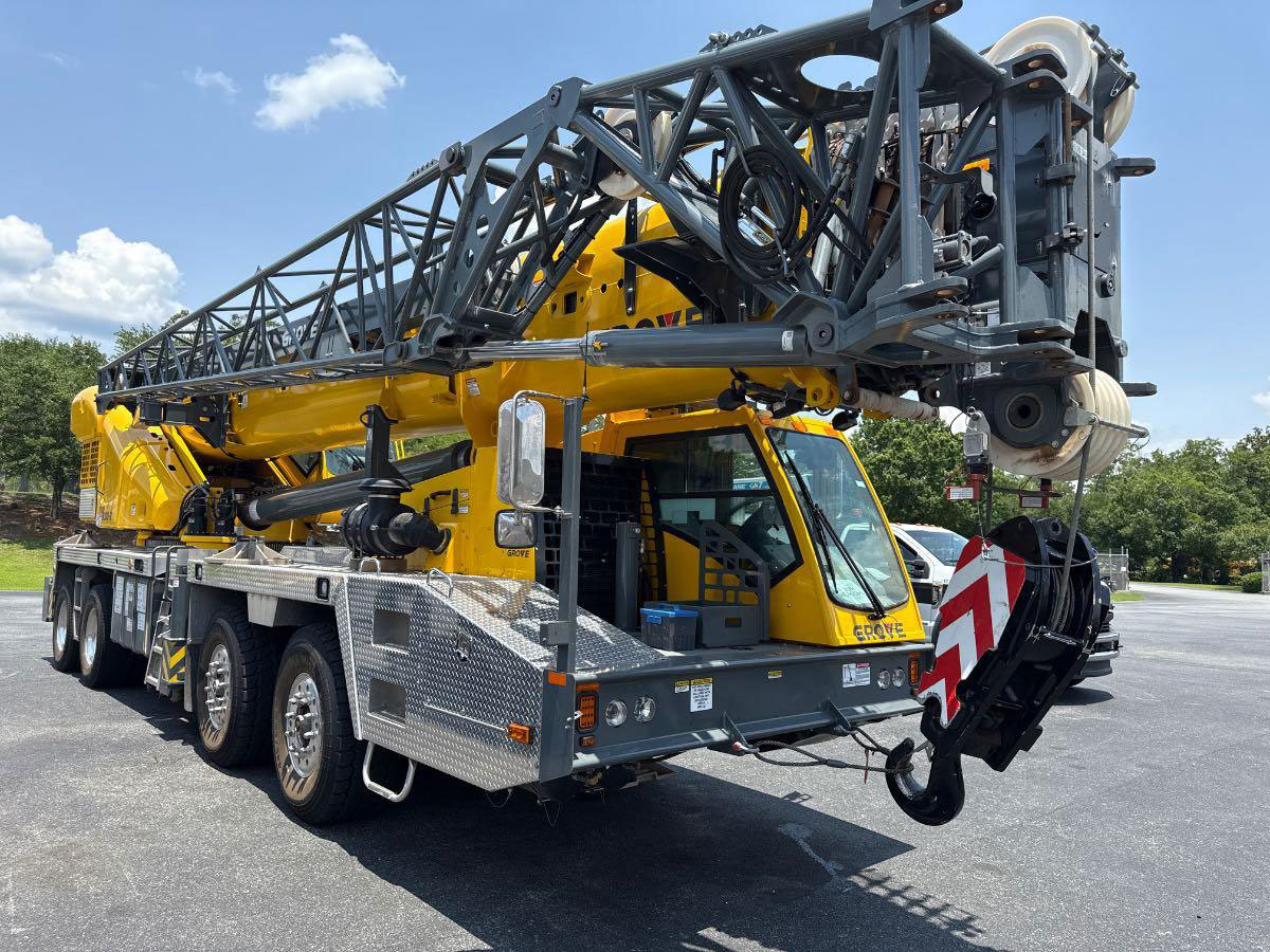 Grove TMS9000-2 - Autódaru: 4 kép. Grove TMS9000-2 - Autódaru: 4 kép.