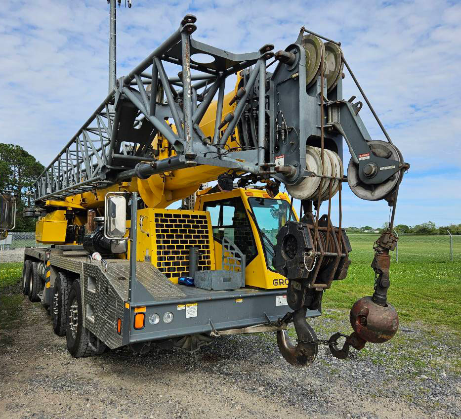 Grove TMS9000E - Autódaru: 5 kép. Grove TMS9000E - Autódaru: 5 kép.
