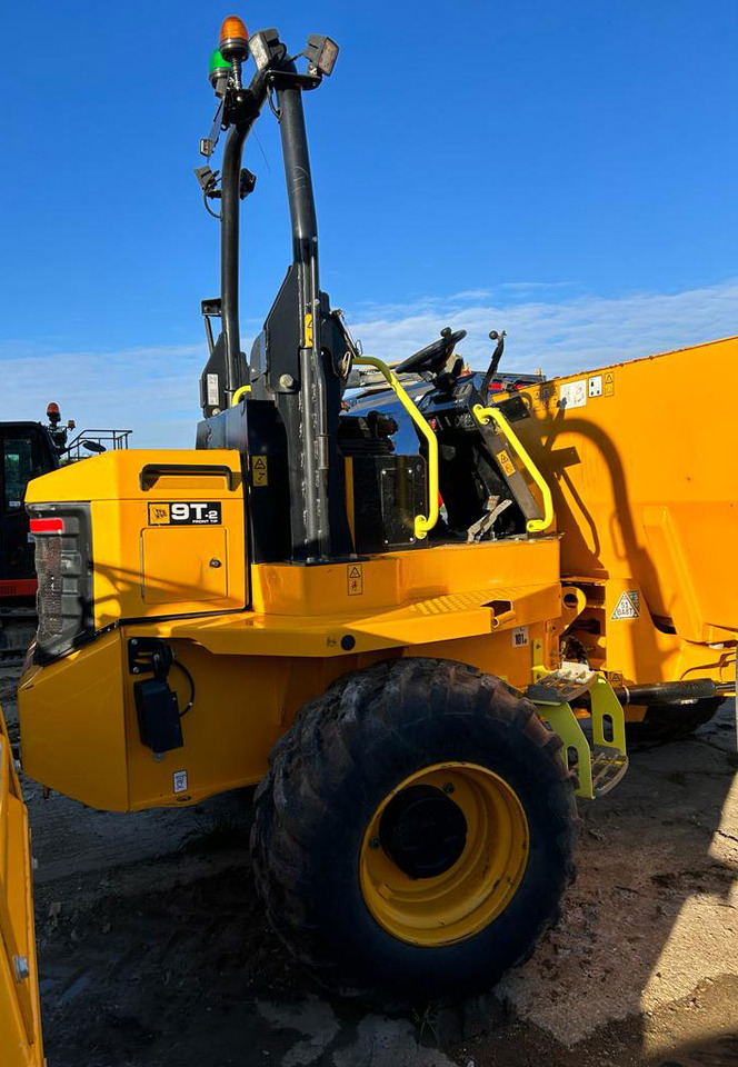 JCB 9T-2 - Minidömper: 5 kép. JCB 9T-2 - Minidömper: 5 kép.