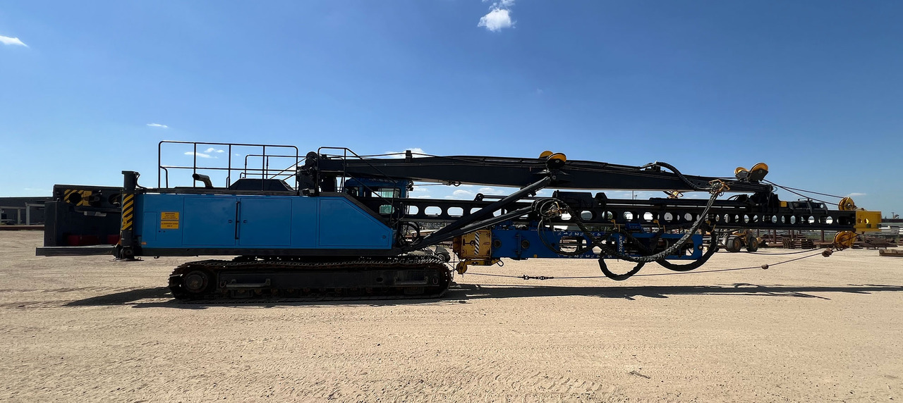 Junttan PM-23LC - Cölöpverő: 3 kép. Junttan PM-23LC - Cölöpverő: 3 kép.