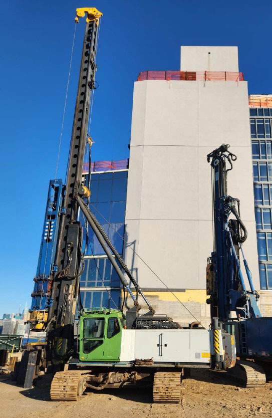 Junttan PM-25H - Cölöpverő: 2 kép. Junttan PM-25H - Cölöpverő: 2 kép.