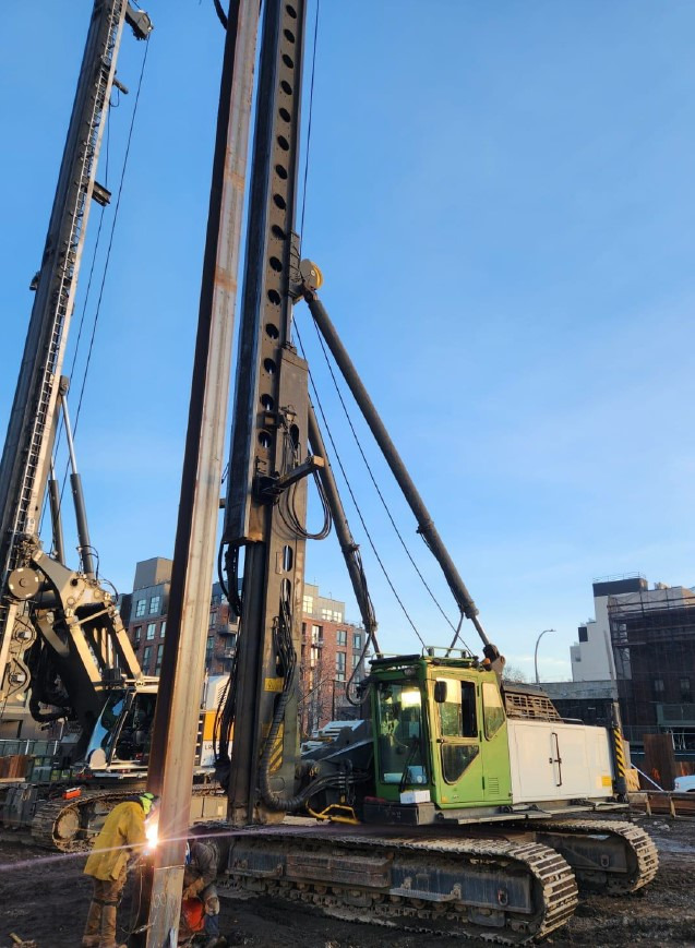 Junttan PM-25H - Cölöpverő: 3 kép. Junttan PM-25H - Cölöpverő: 3 kép.