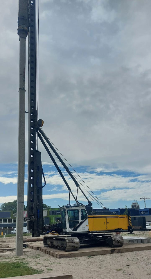 Junttan PM-25HLC - Cölöpverő: 3 kép. Junttan PM-25HLC - Cölöpverő: 3 kép.