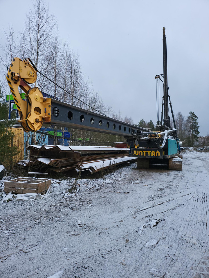 Junttan PM20 - Cölöpverő: 3 kép. Junttan PM20 - Cölöpverő: 3 kép.