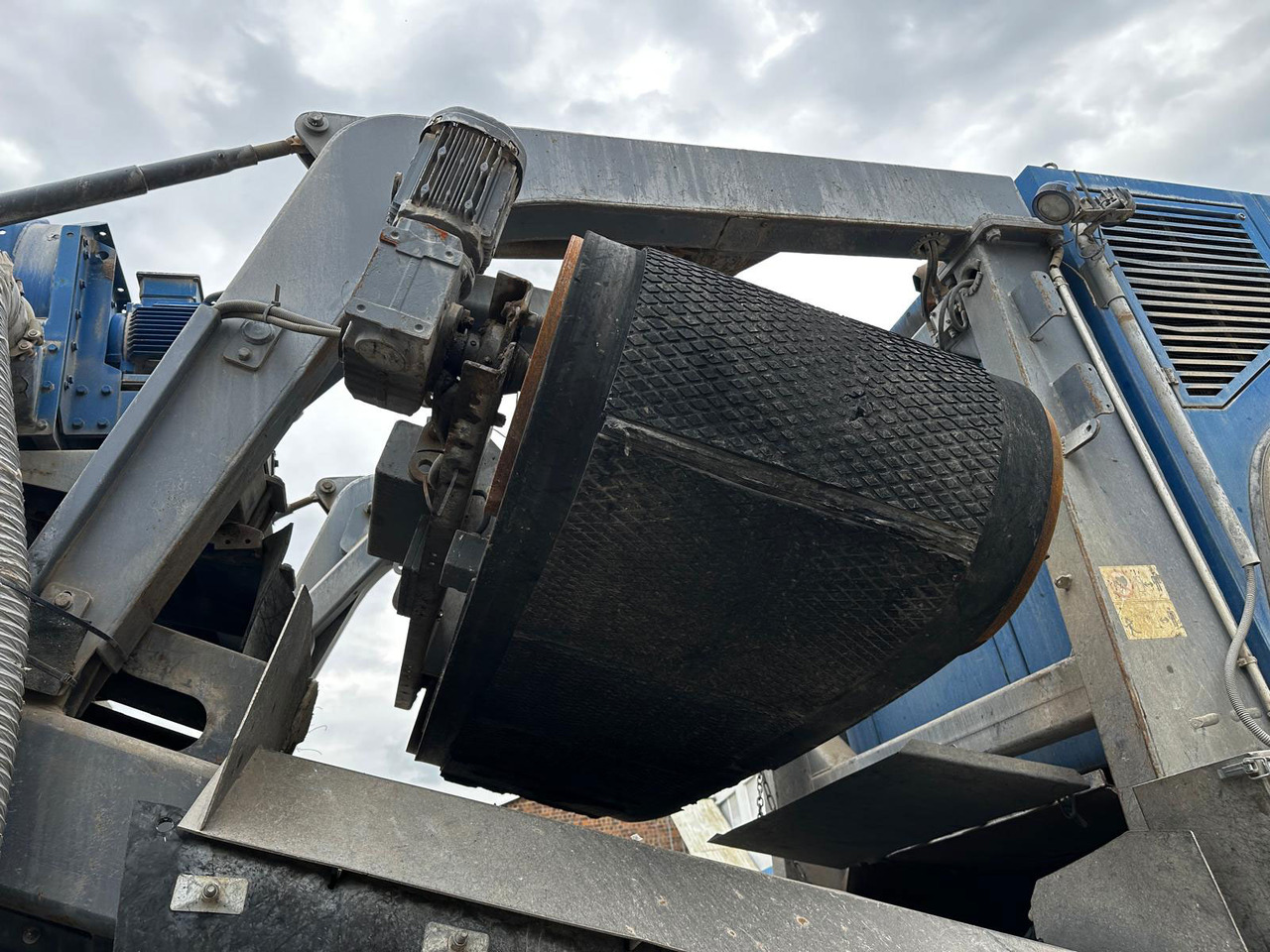 Kleemann MR 130 ZS EVO - Röpítő törő: 4 kép. Kleemann MR 130 ZS EVO - Röpítő törő: 4 kép.