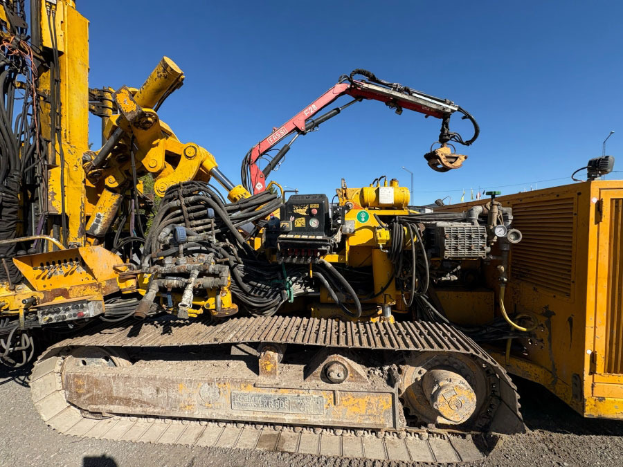 Klemm KR 805-2 - Cölöpverő: 4 kép. Klemm KR 805-2 - Cölöpverő: 4 kép.