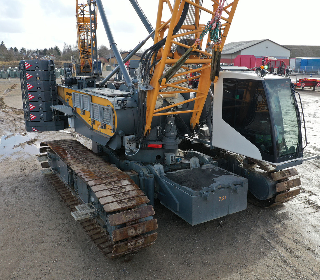 Liebherr LR 1110 - Lánctalpas daru: 3 kép. Liebherr LR 1110 - Lánctalpas daru: 3 kép.
