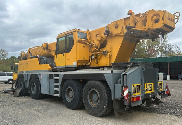 Liebherr LTM 1080-L - Autódaru: 4 kép. Liebherr LTM 1080-L - Autódaru: 4 kép.