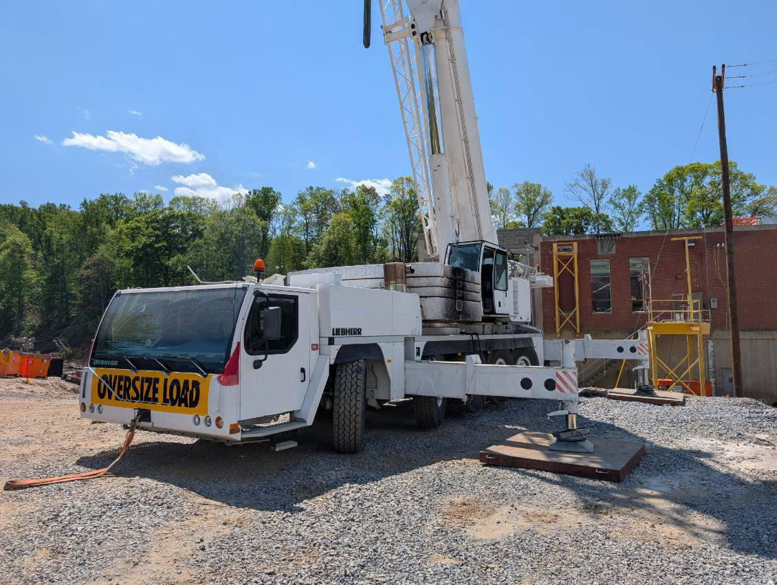Autódaru Liebherr LTM 1220-5.1: 1 kép.