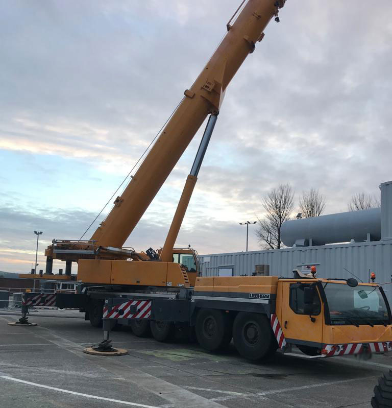 Liebherr LTM 1250-6.1 - Autódaru: 3 kép. Liebherr LTM 1250-6.1 - Autódaru: 3 kép.