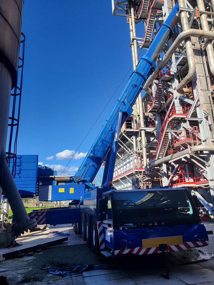 Liebherr LTM 1500-8.1 - Autódaru: 5 kép. Liebherr LTM 1500-8.1 - Autódaru: 5 kép.