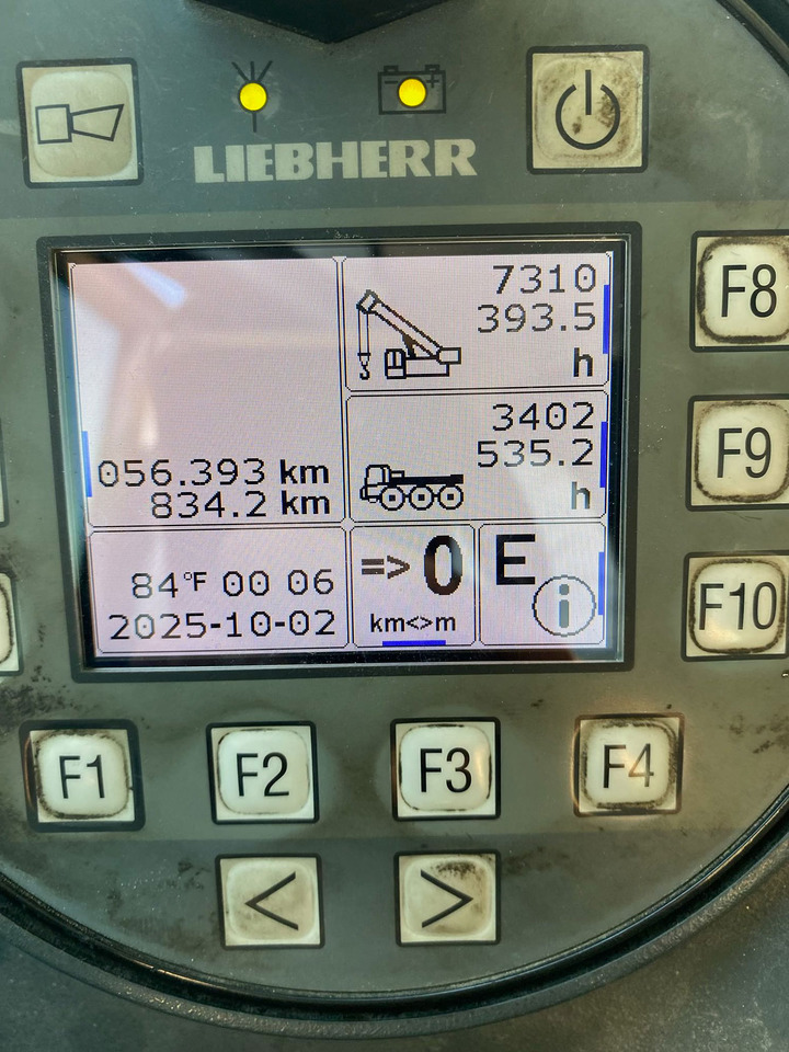 Liebherr LTM1060-3.1 - Autódaru: 5 kép. Liebherr LTM1060-3.1 - Autódaru: 5 kép.