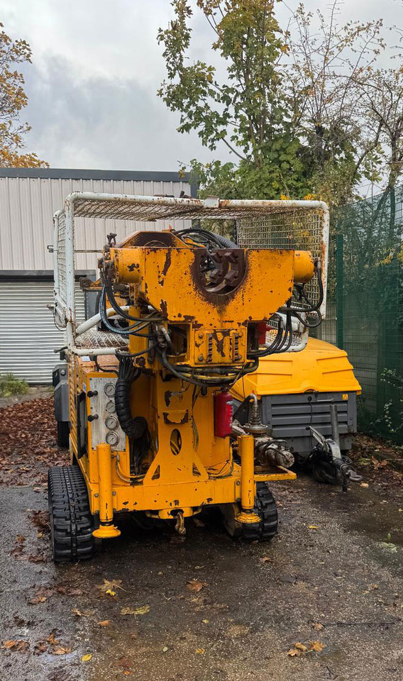 Massenza MI3 - Fúrógép: 1 kép. Massenza MI3 - Fúrógép: 1 kép.