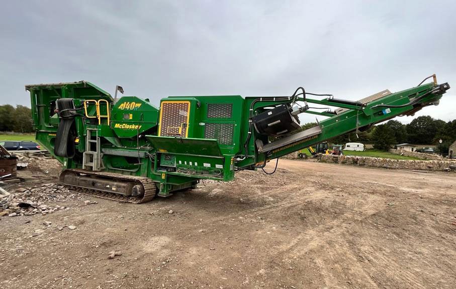 McCloskey J40 V2 - Pofás törő: 2 kép. McCloskey J40 V2 - Pofás törő: 2 kép.