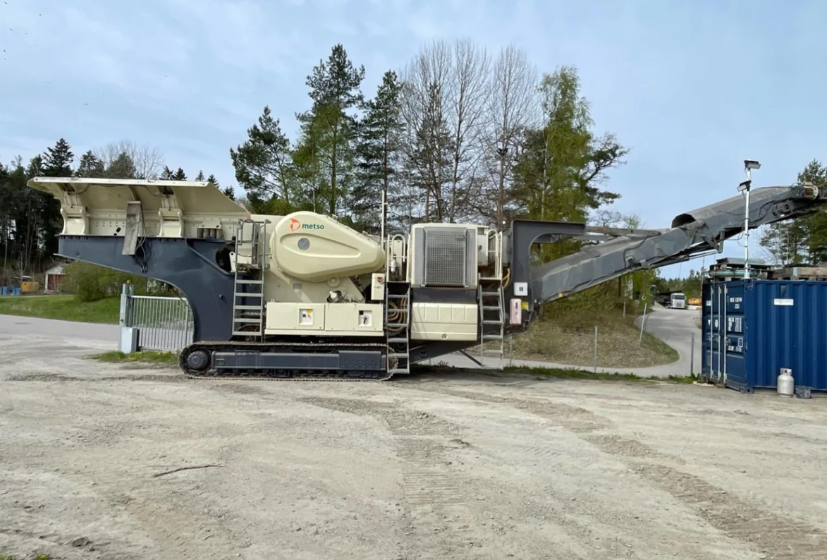 Metso LT120E - Pofás törő: 1 kép. Metso LT120E - Pofás törő: 1 kép.
